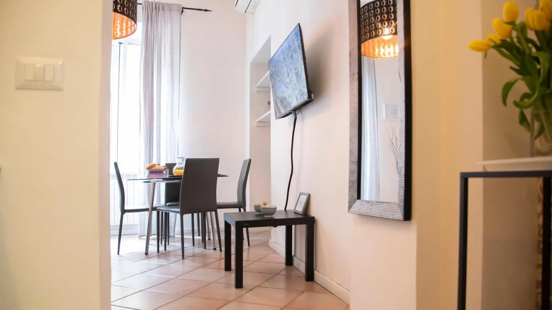 Santonofrio Apartments Рим